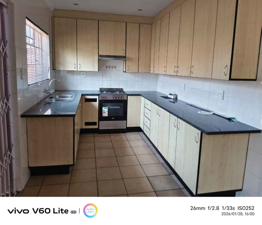 3 Bedroom Property for Sale in New Redruth Gauteng