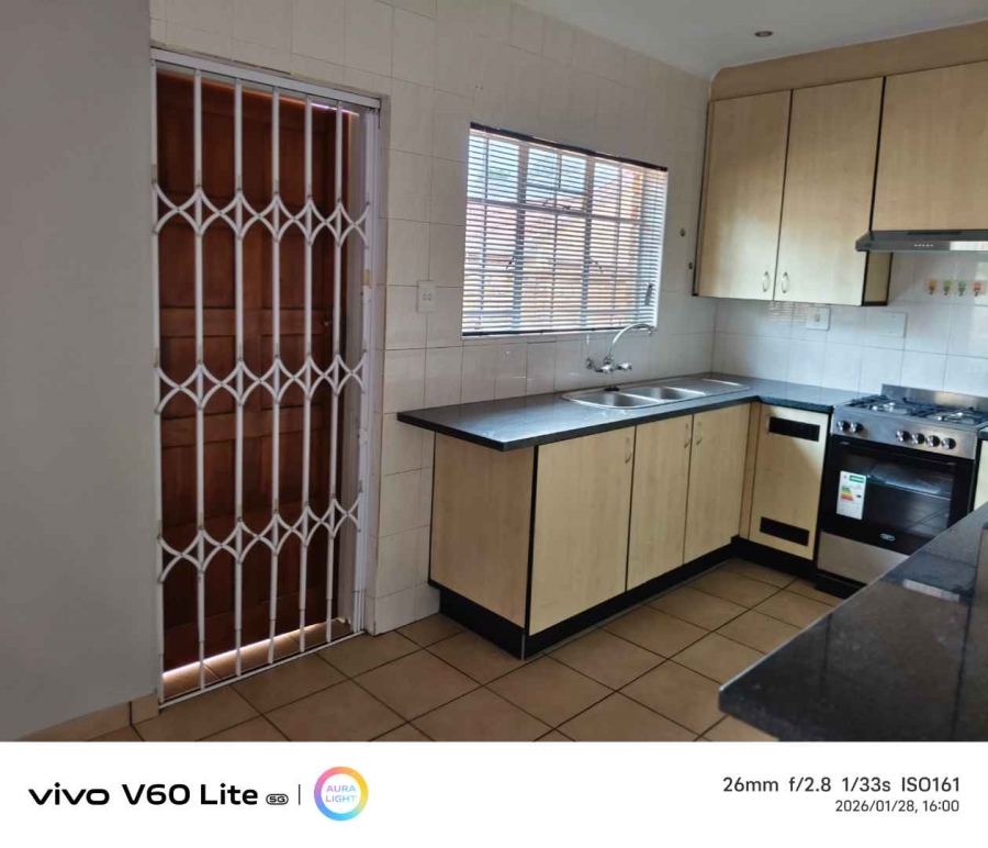 3 Bedroom Property for Sale in New Redruth Gauteng