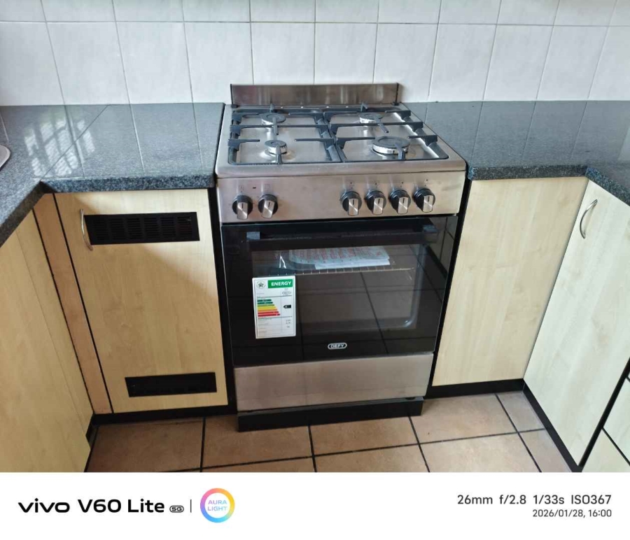 3 Bedroom Property for Sale in New Redruth Gauteng