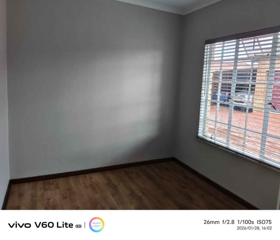 3 Bedroom Property for Sale in New Redruth Gauteng