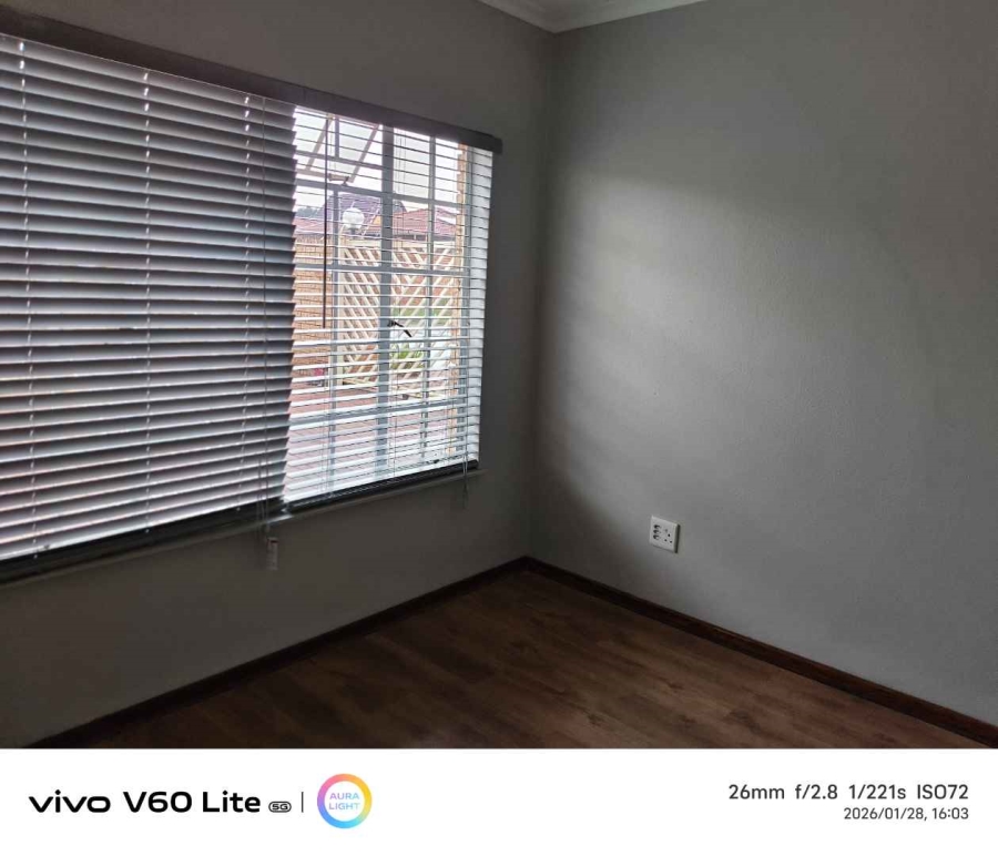 3 Bedroom Property for Sale in New Redruth Gauteng