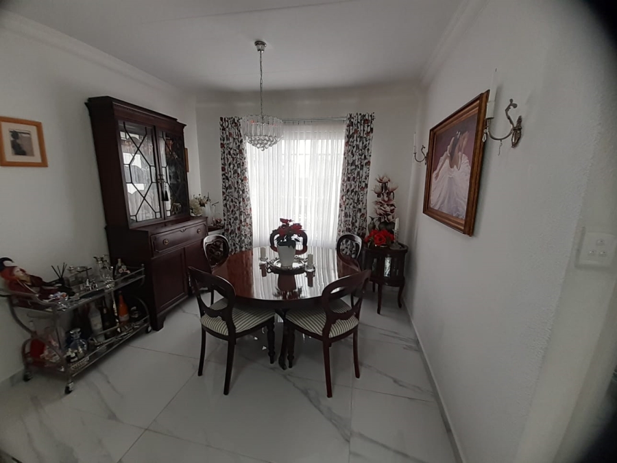 2 Bedroom Property for Sale in Sunward Park Gauteng