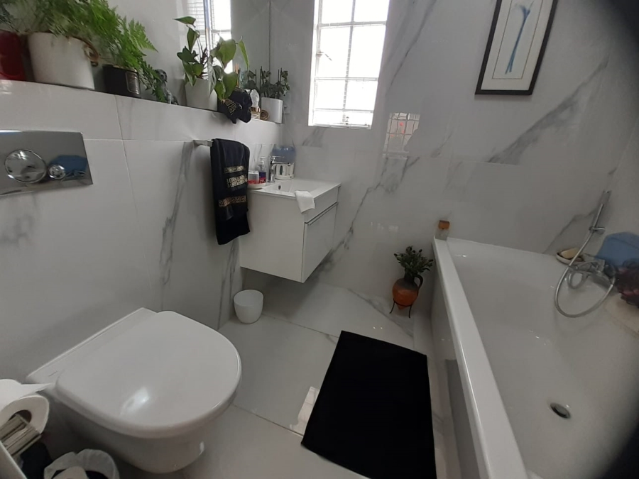 2 Bedroom Property for Sale in Sunward Park Gauteng