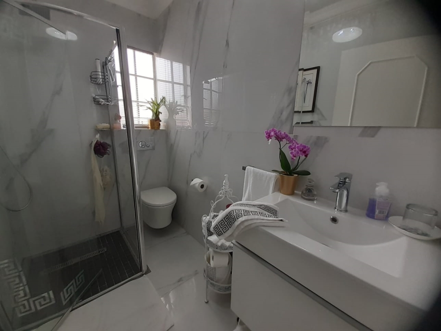 2 Bedroom Property for Sale in Sunward Park Gauteng