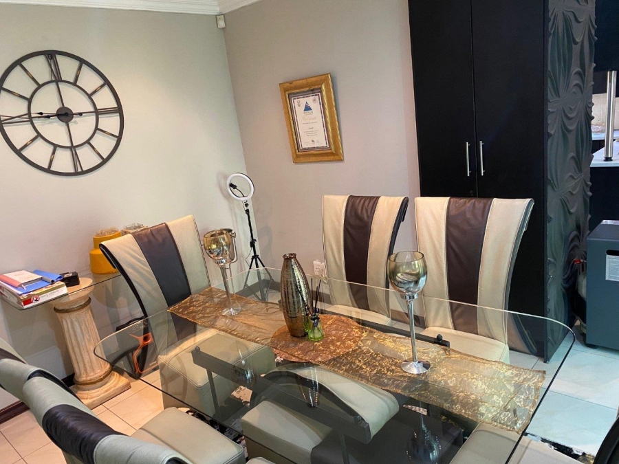 3 Bedroom Property for Sale in Selcourt Gauteng