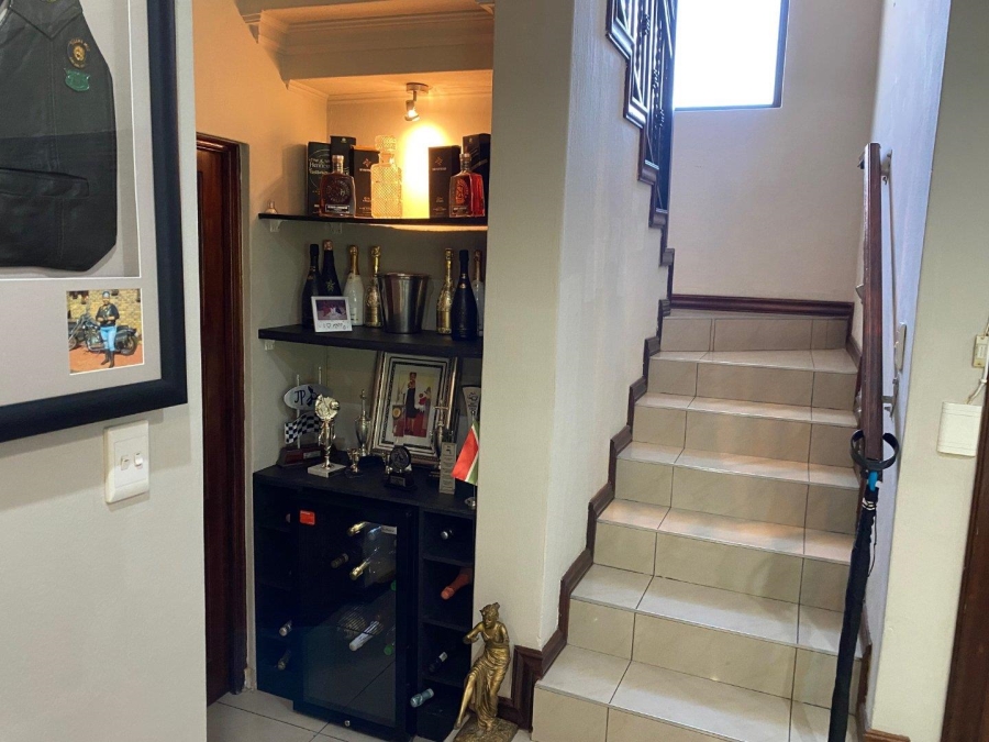 3 Bedroom Property for Sale in Selcourt Gauteng