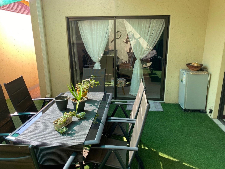 3 Bedroom Property for Sale in Selcourt Gauteng