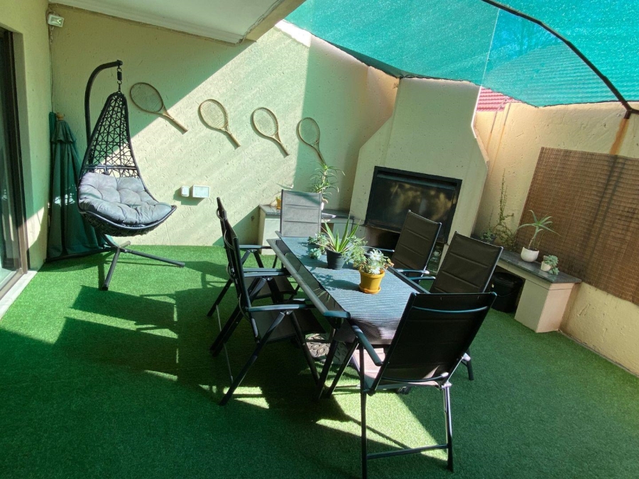 3 Bedroom Property for Sale in Selcourt Gauteng