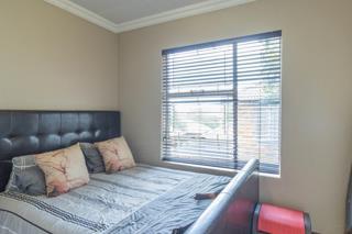 3 Bedroom Property for Sale in Heuwelsig Estate Gauteng