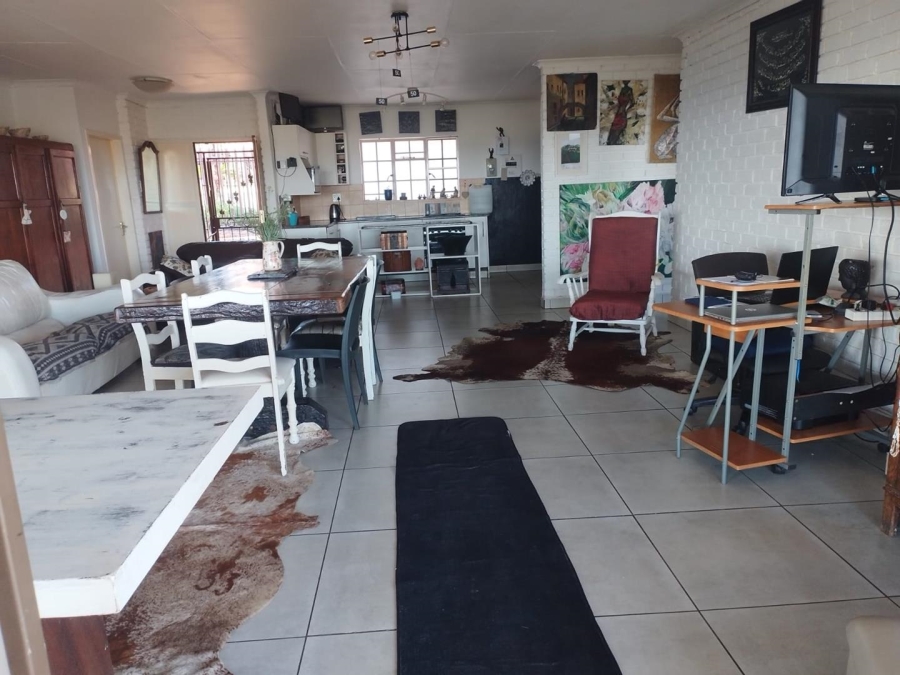 3 Bedroom Property for Sale in Vaaloewer Gauteng