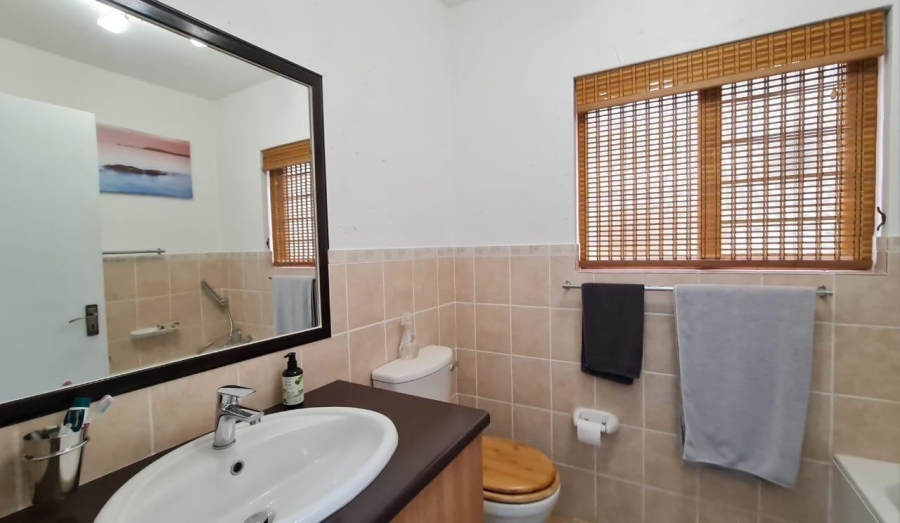 To Let 2 Bedroom Property for Rent in Sunninghill Gauteng