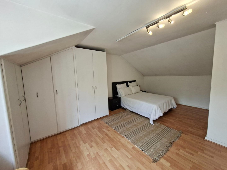 To Let 4 Bedroom Property for Rent in Morningside Gauteng