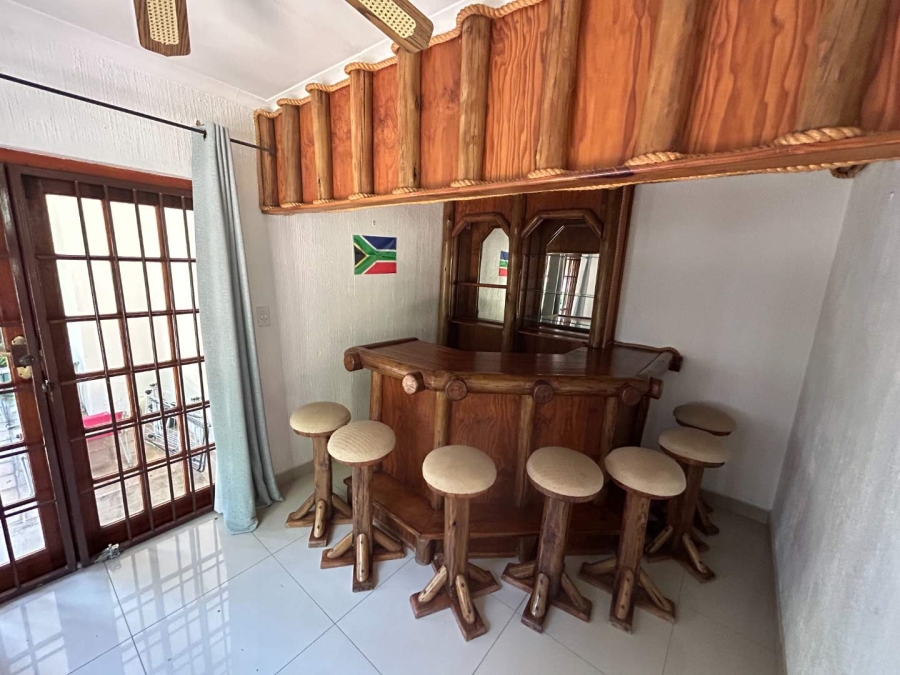 To Let 4 Bedroom Property for Rent in Morningside Gauteng