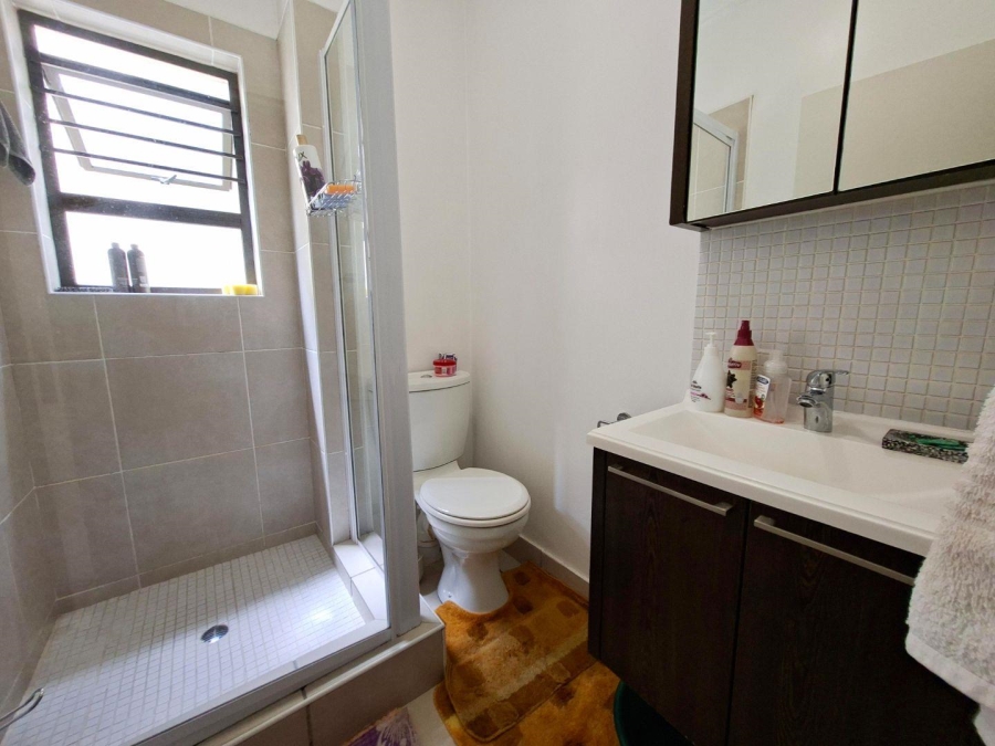 To Let 2 Bedroom Property for Rent in Bryanston Gauteng