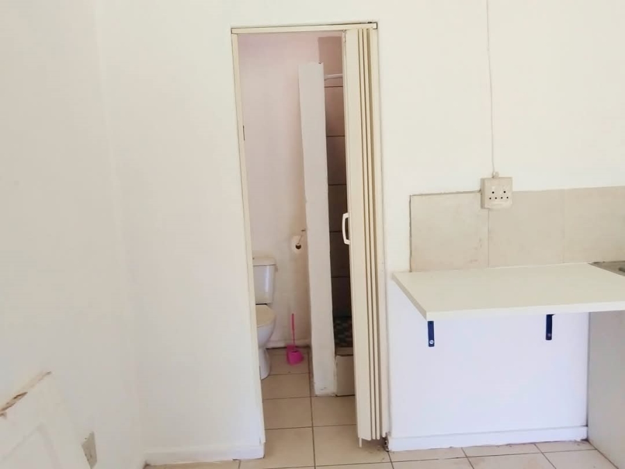 To Let 0 Bedroom Property for Rent in Wilgeheuwel Gauteng