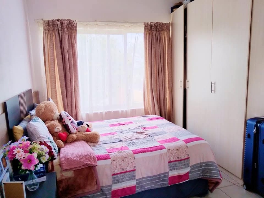 2 Bedroom Property for Sale in Honeydew Grove Gauteng