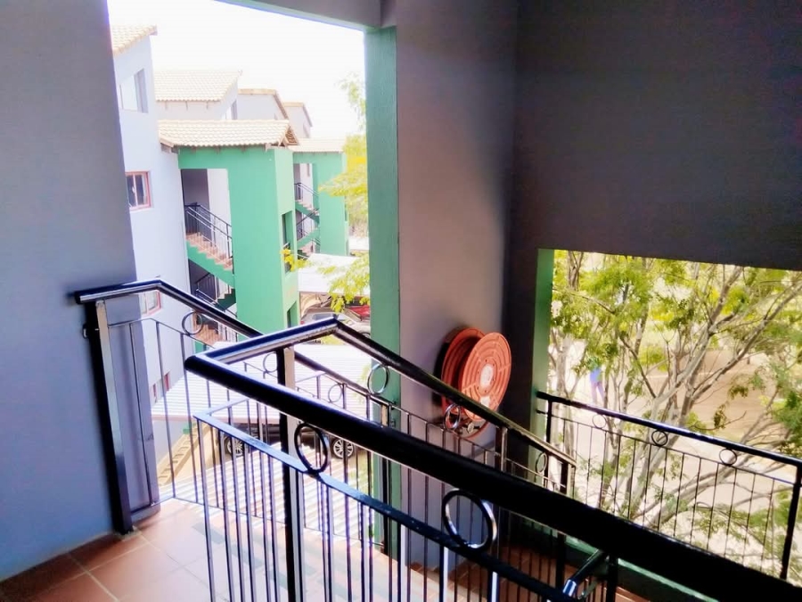 2 Bedroom Property for Sale in Honeydew Grove Gauteng