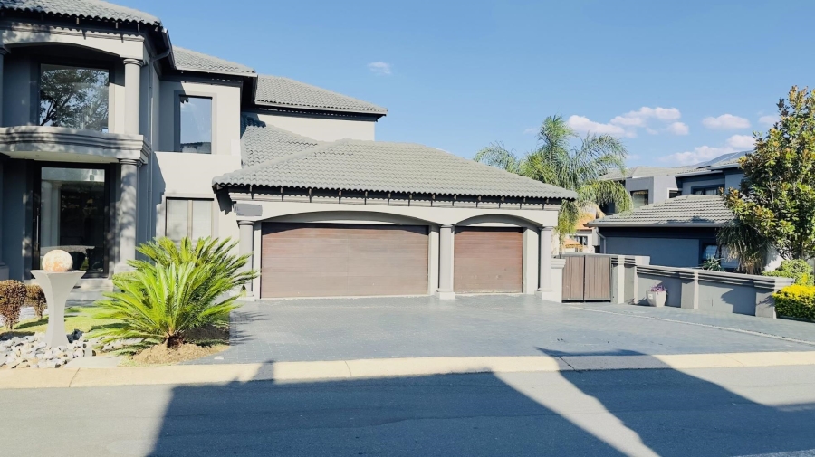 To Let 4 Bedroom Property for Rent in Blue Valley Golf Estate Gauteng