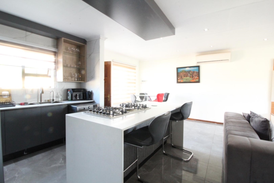 3 Bedroom Property for Sale in Kosmosdal Gauteng