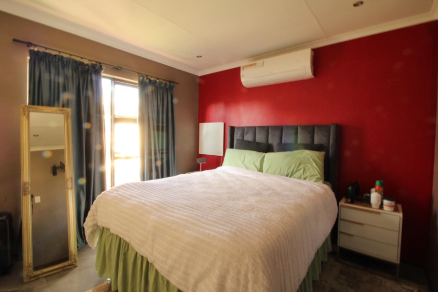 3 Bedroom Property for Sale in Kosmosdal Gauteng