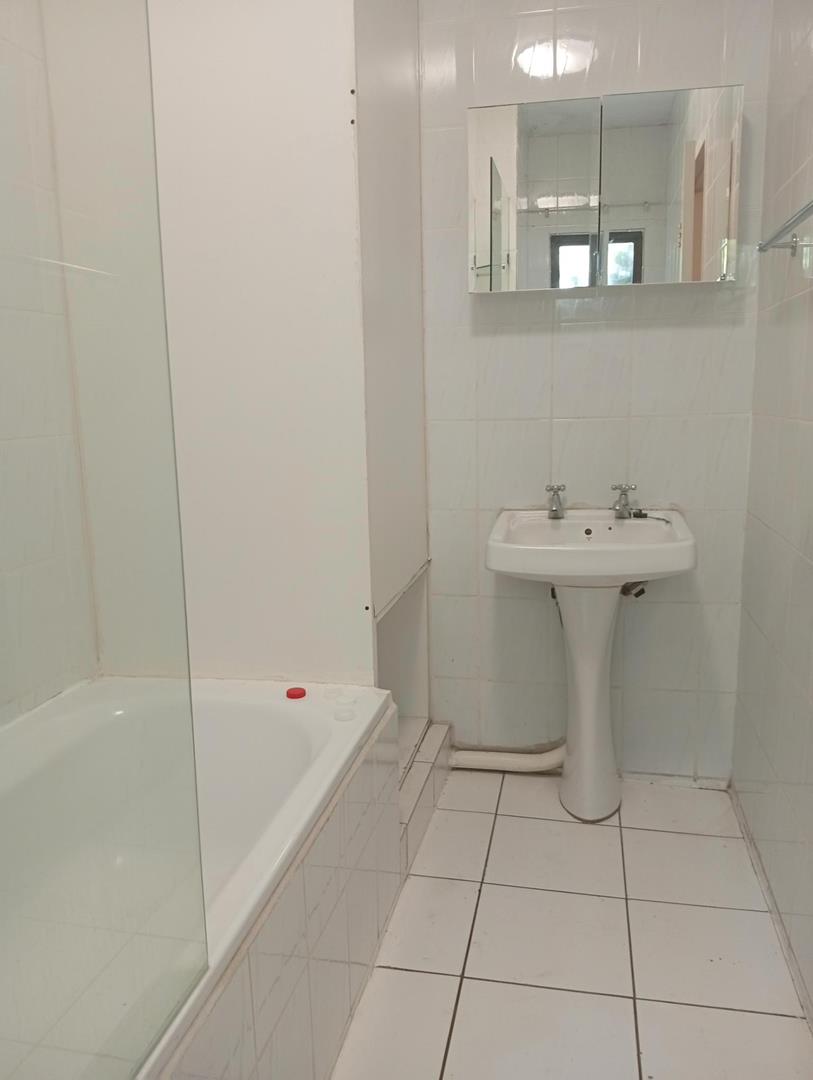 1 Bedroom Property for Sale in Morningside Gauteng