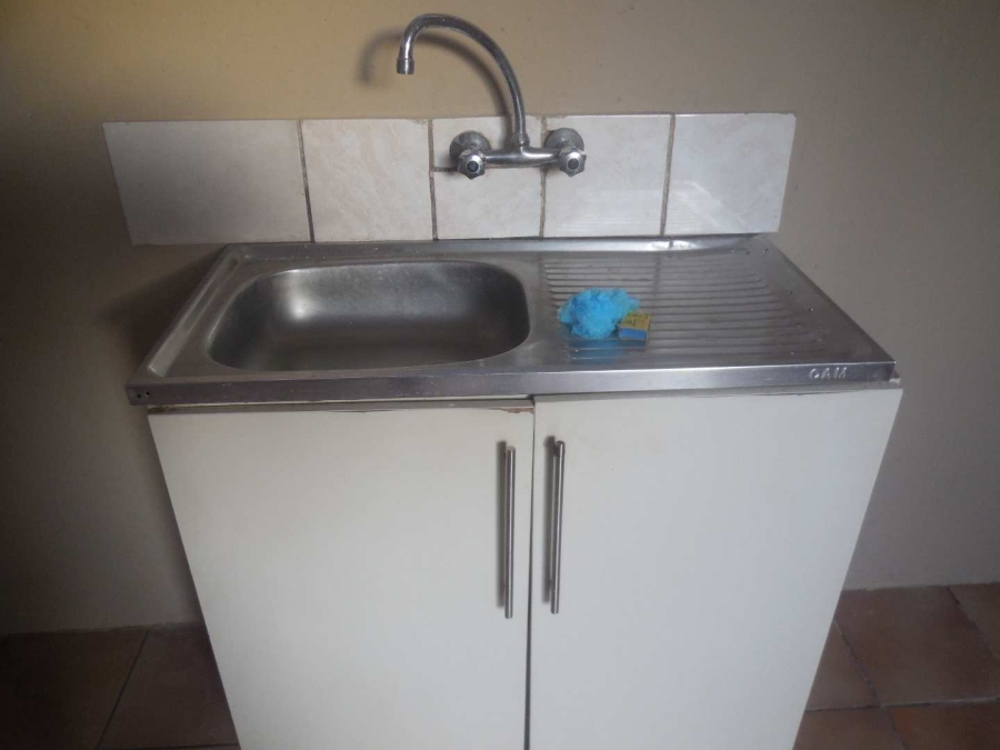 To Let 1 Bedroom Property for Rent in East Lynne Ext 1 Gauteng