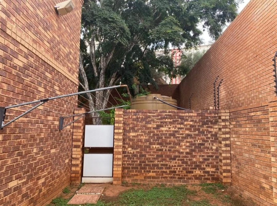 2 Bedroom Property for Sale in Equestria Gauteng