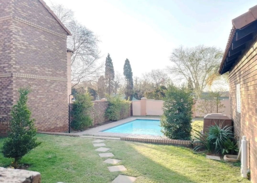 2 Bedroom Property for Sale in Equestria Gauteng