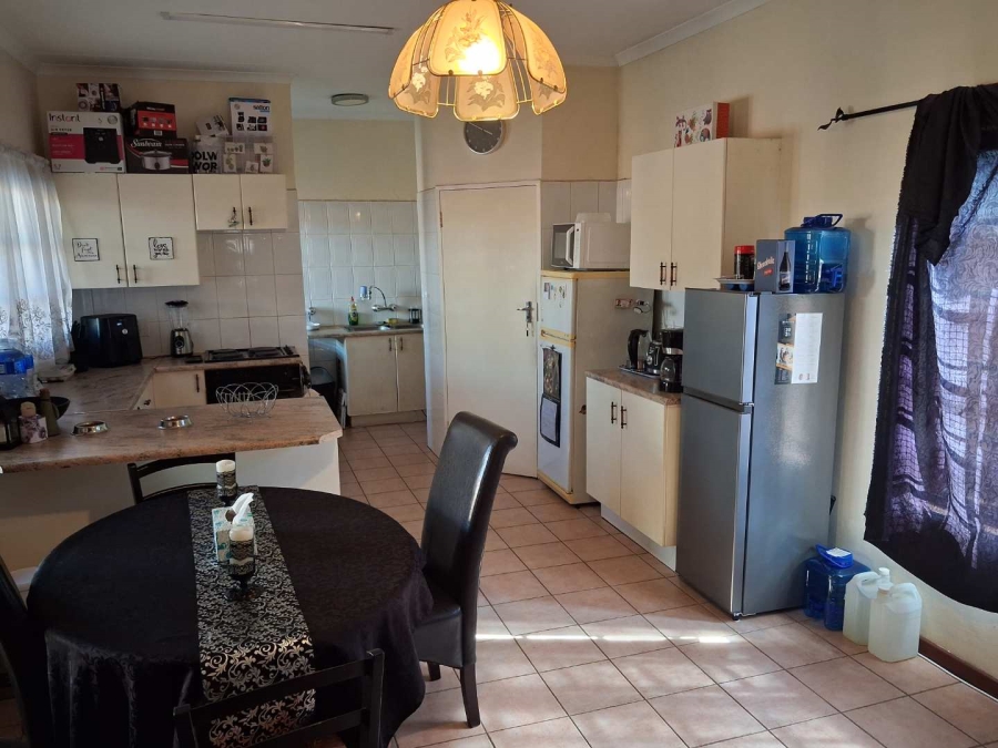 3 Bedroom Property for Sale in Faerie Glen Gauteng