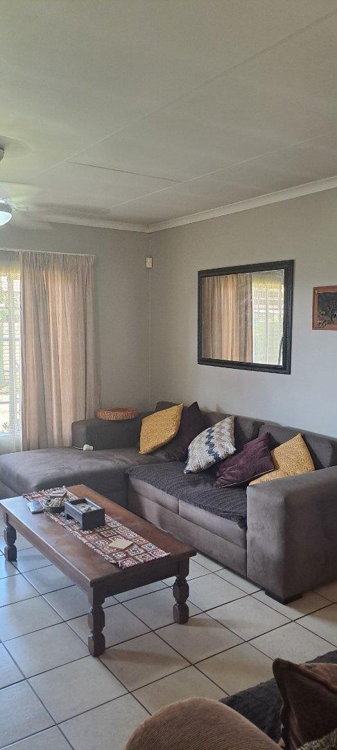 3 Bedroom Property for Sale in Annlin Gauteng