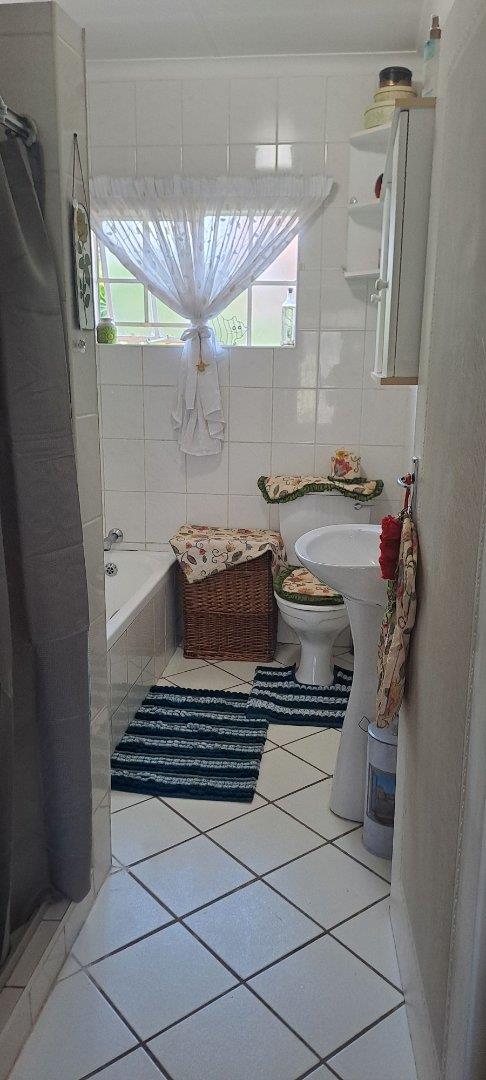 3 Bedroom Property for Sale in Annlin Gauteng