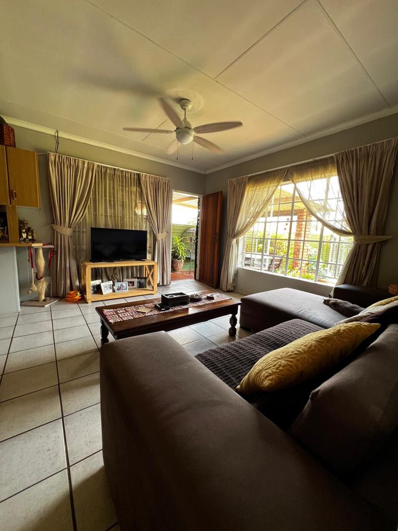 3 Bedroom Property for Sale in Annlin Gauteng