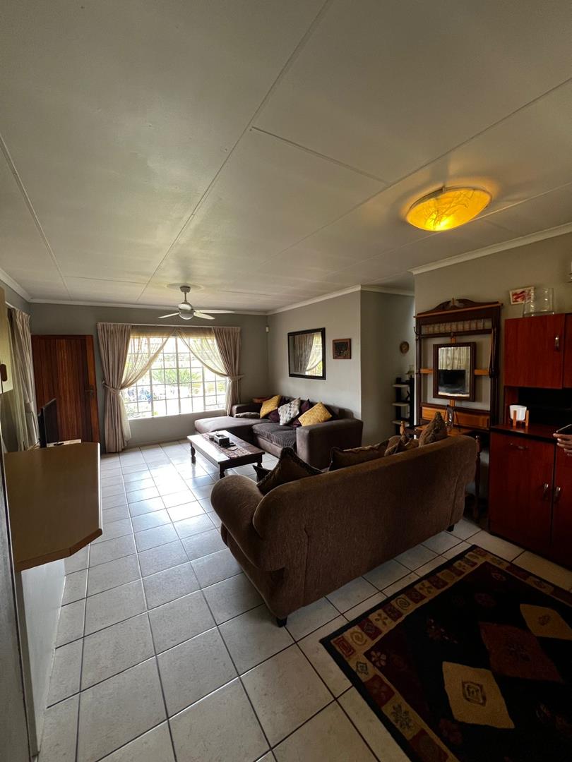 3 Bedroom Property for Sale in Annlin Gauteng