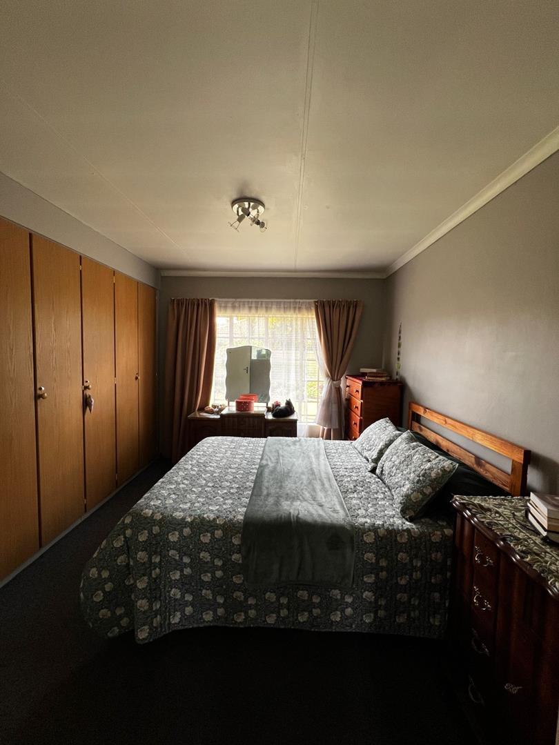 3 Bedroom Property for Sale in Annlin Gauteng