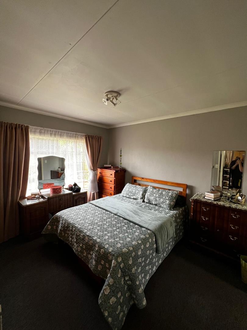 3 Bedroom Property for Sale in Annlin Gauteng