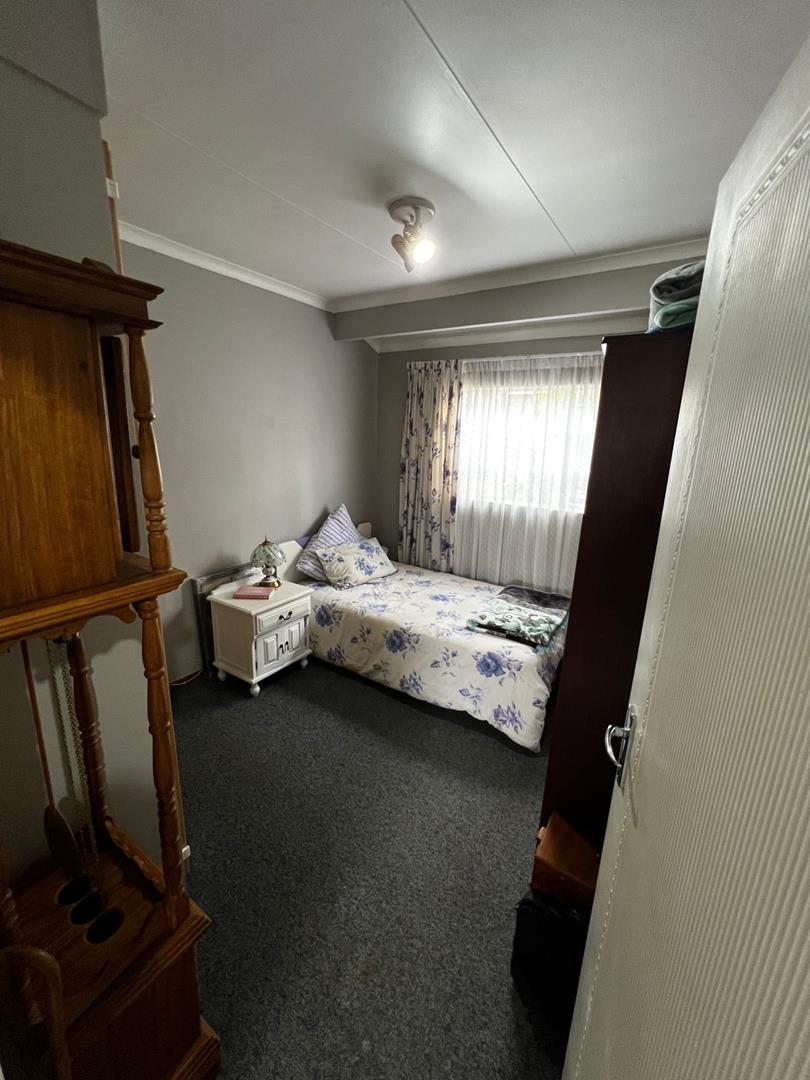 3 Bedroom Property for Sale in Annlin Gauteng