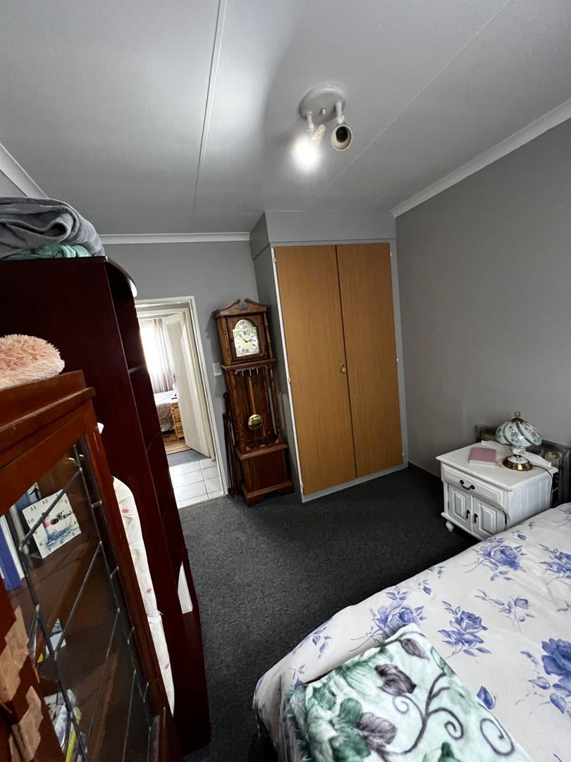 3 Bedroom Property for Sale in Annlin Gauteng