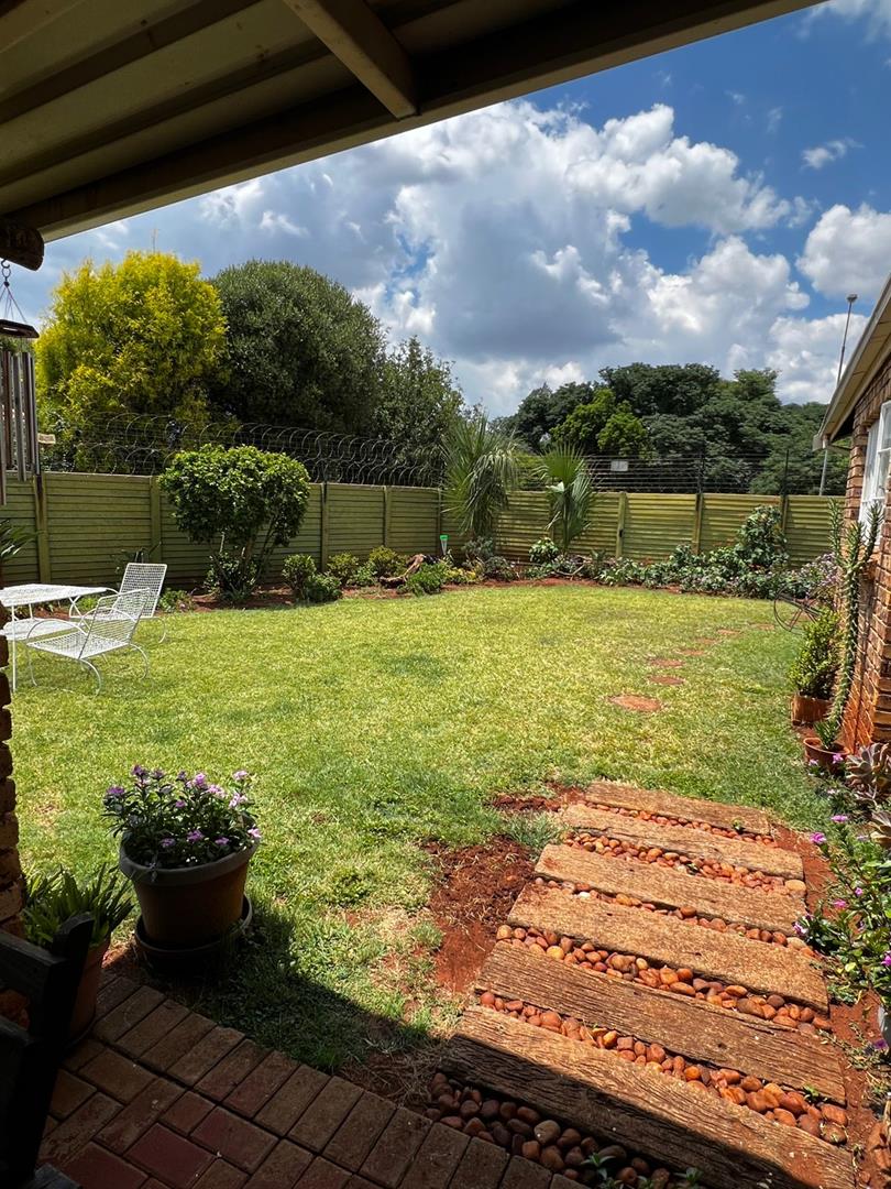 3 Bedroom Property for Sale in Annlin Gauteng