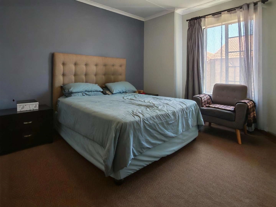 To Let 3 Bedroom Property for Rent in Oukraal Estate Gauteng