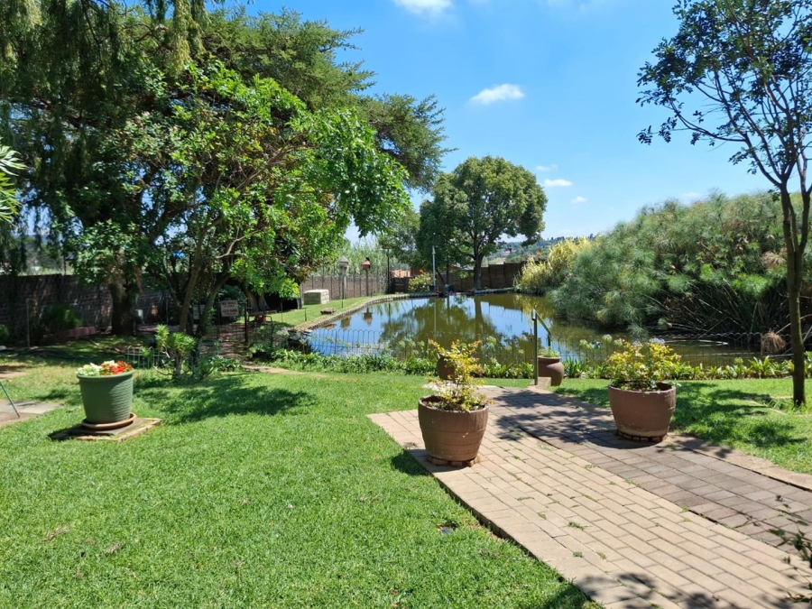 2 Bedroom Property for Sale in Terenure Gauteng