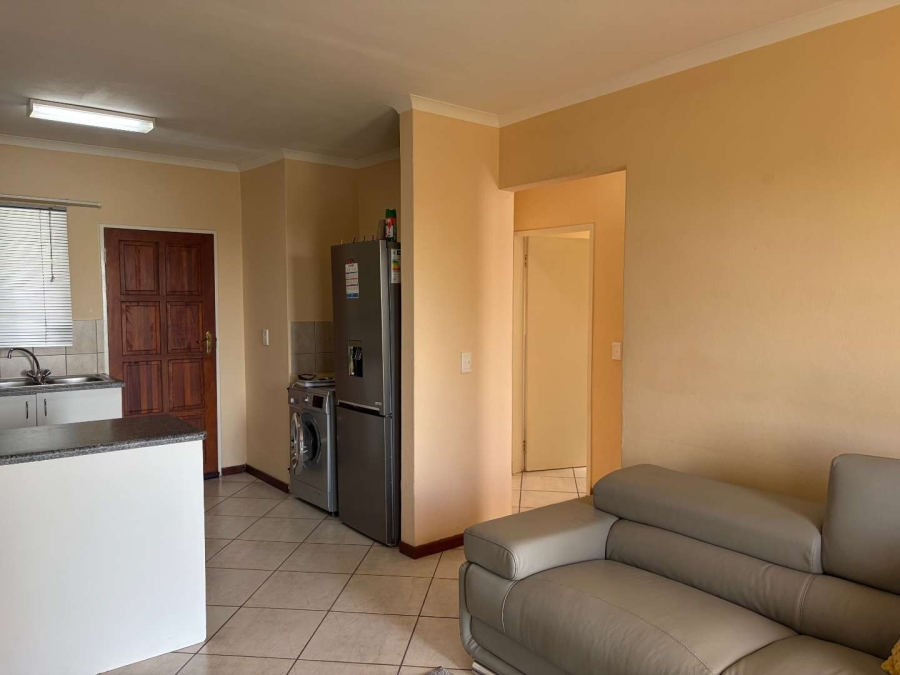 2 Bedroom Property for Sale in Noordheuwel Gauteng