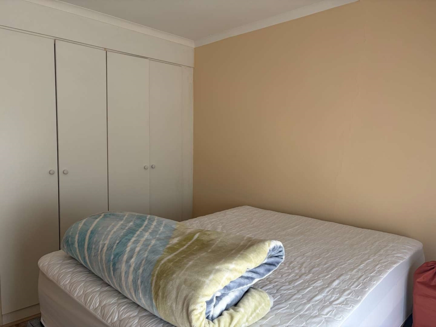 2 Bedroom Property for Sale in Noordheuwel Gauteng