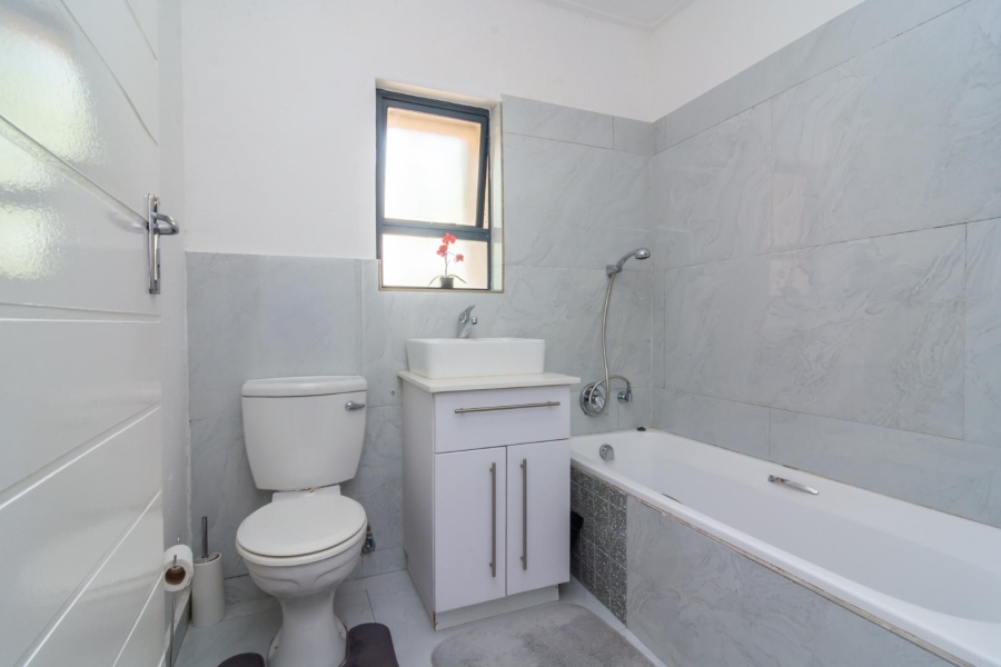 3 Bedroom Property for Sale in Jackal Creek Golf Estate Gauteng