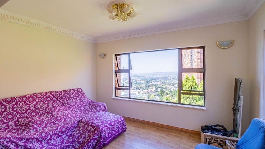 5 Bedroom Property for Sale in Glenvista Gauteng