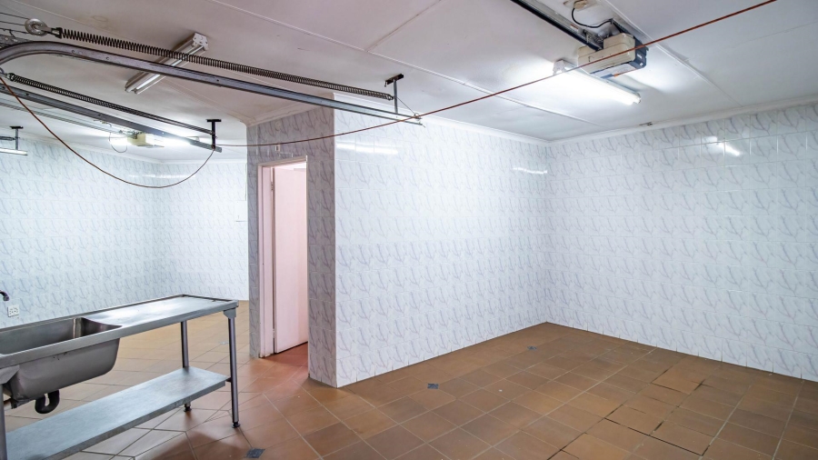 5 Bedroom Property for Sale in Glenvista Gauteng