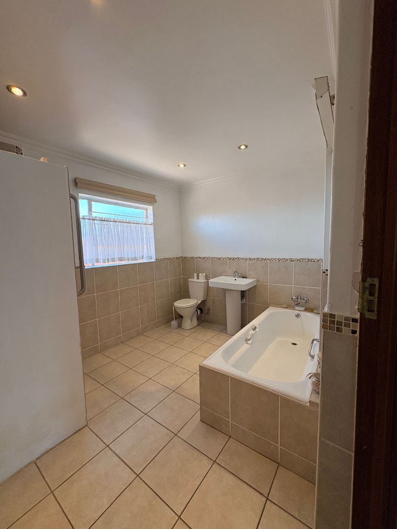 2 Bedroom Property for Sale in Ravenswood Gauteng