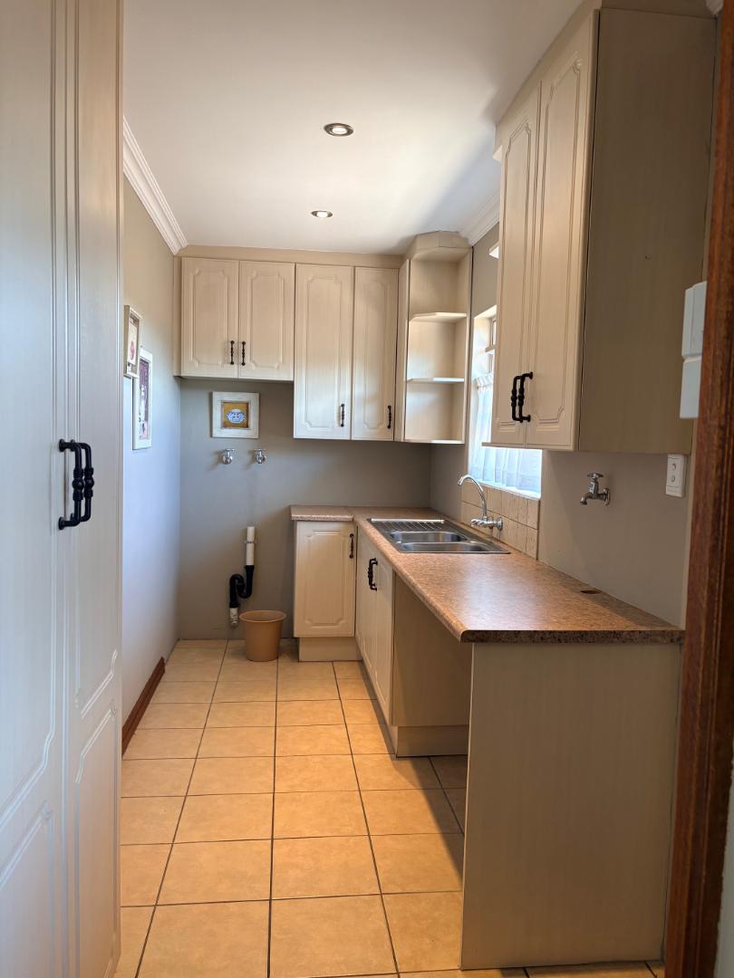 2 Bedroom Property for Sale in Ravenswood Gauteng