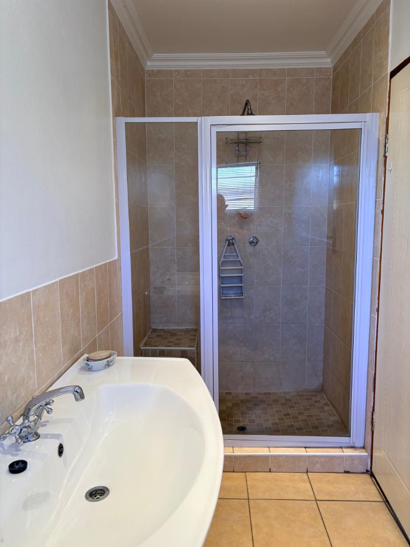 2 Bedroom Property for Sale in Ravenswood Gauteng