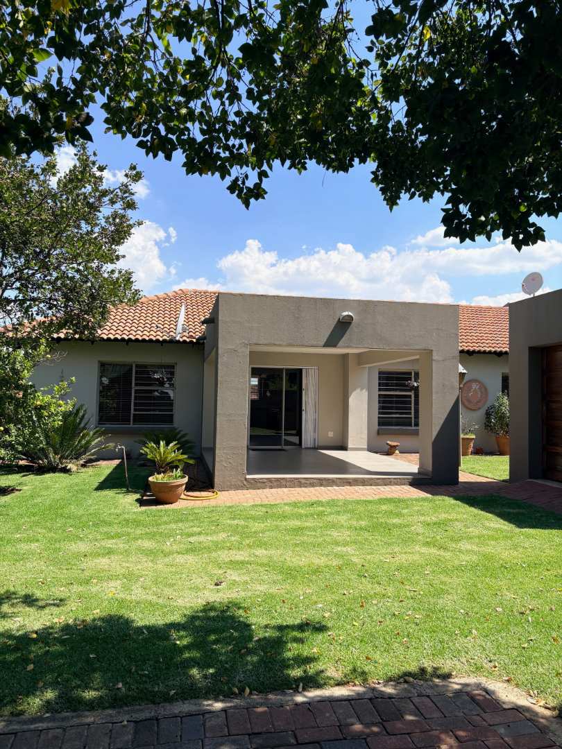 2 Bedroom Property for Sale in Ravenswood Gauteng