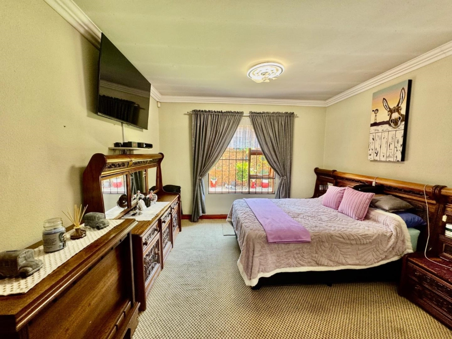 3 Bedroom Property for Sale in Bartlett Gauteng